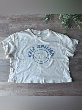 AE Keep Smiling Graphic Crop Tee - Cream with Blue Print